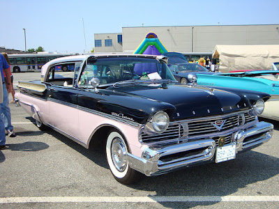 Ford Monarch