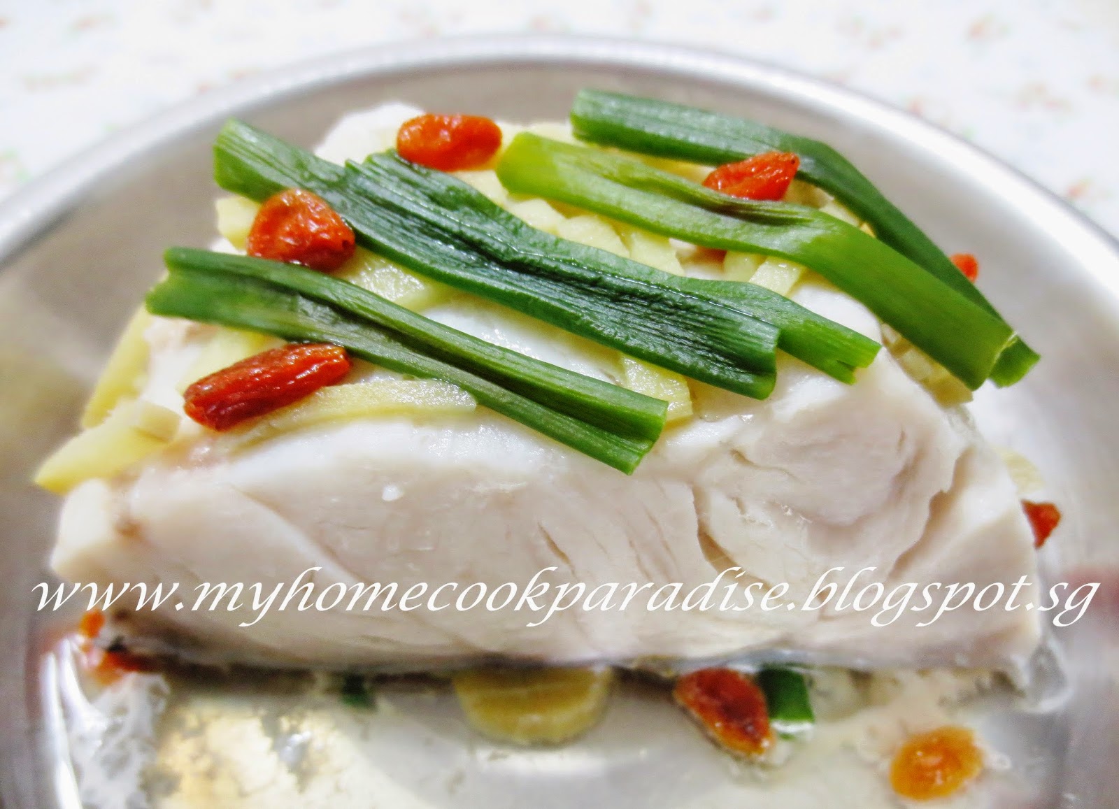 http://myhomecookparadise.blogspot.sg/2014/06/steamed-fish-09-jun-14.html?zx=7cb31b028b3c6b72