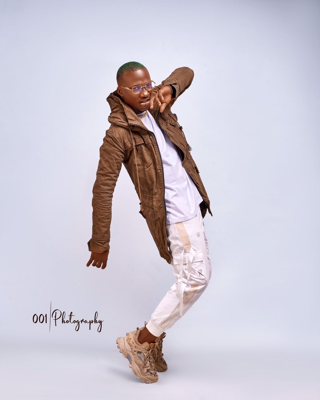 [Artist profile] Full biography of Del Vee - Nigerian Singer,Song writer and performer