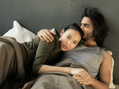 7 Signs He's a Real Keeper: Never Let Him Go!