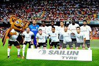 VALENCIA C. F. Temporada 2022-23. Mamardashvili, Thierry Correia, Yunus Musah, Marcos André, Dhiakaby, Cömert. Samu Castillejo, Lato, Lino, Carlos Soler, Hugo Guillamón. VALENCIA C. F. 0 CLUB ATLÉTICO DE MADRID 1 Lunes 29/08/2022, 22:00 horas. Campeonato de Liga de 1ª División, jornada 3. Valencia, Camp de Mestalla: 43.910 espectadores. GOLES: 0-1: 66’, Griezmann.