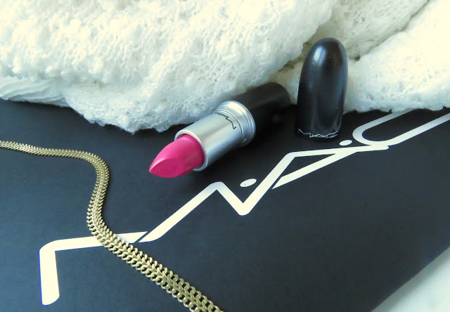 saveonbeauty_mac_pink_pigeon_lipstick