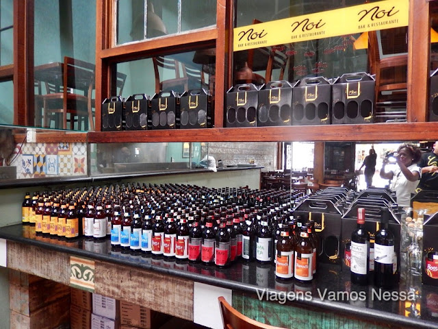 Noi Bar e Restaurante na área central de Búzios, comida boa e cervejas especiais premiadas