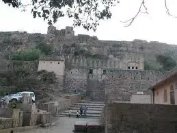 रणथंभौर ( दुर्गाधिराज ) किले का इतिहास - Ranthambore Fort History in Hindi