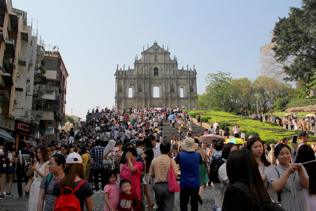 MACAU 澳門景點 大三巴牌坊 議事亭前地 玫瑰堂