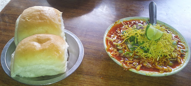 Misal Pav Pune