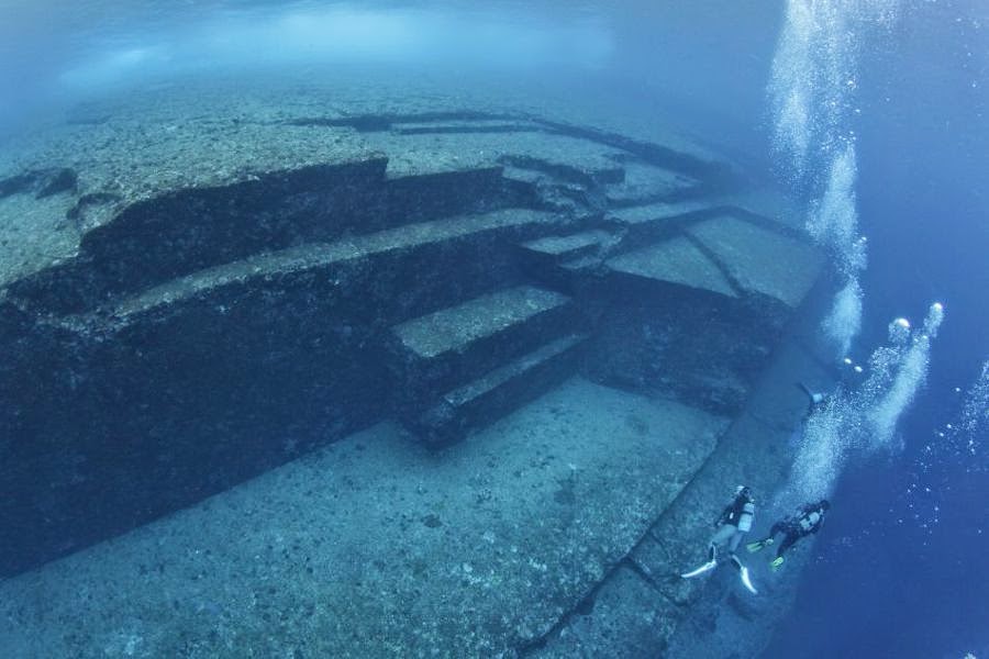 Pirâmides submersas no Japão dividem pesquisadores ~ Criacionismo