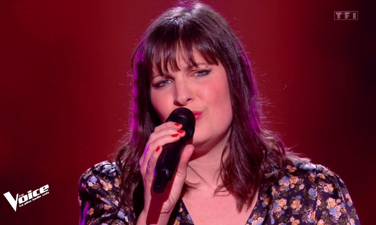 Photo de June Milo dans The Voice sur TF1