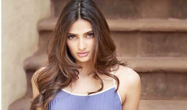 Athiya Shetty latest hd photos