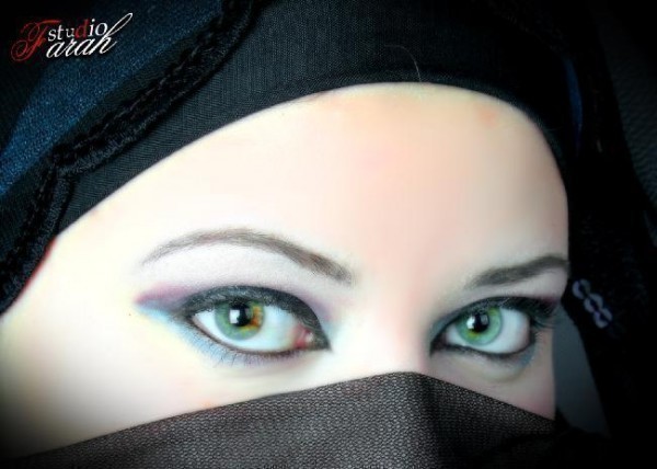 Gorgeous Veiling Eyes Pictures