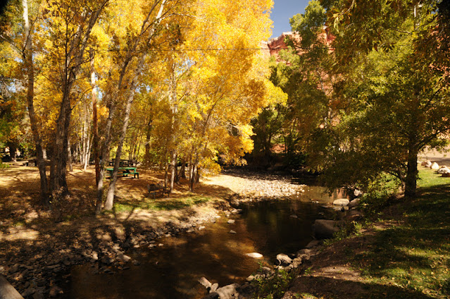 picnic site Ayres Natural Bridge