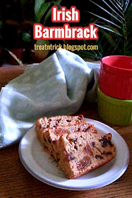 Irish Barmbrack Recipe @ treatntrick.blogspot.com