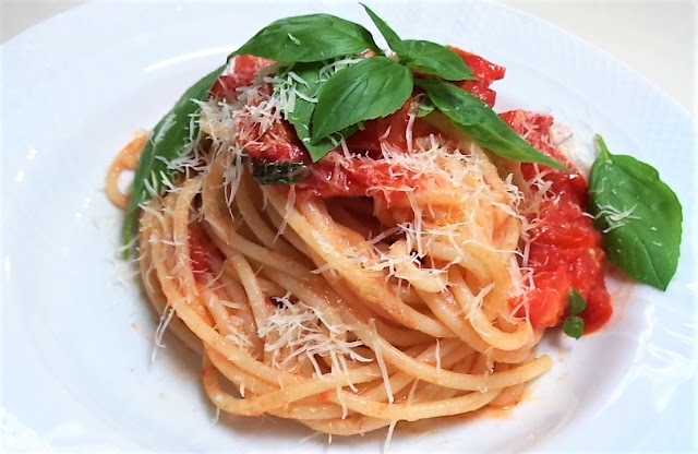 pasta with tomatoes video