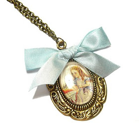 'Alice In Wonderland' necklace by Janine Byrom