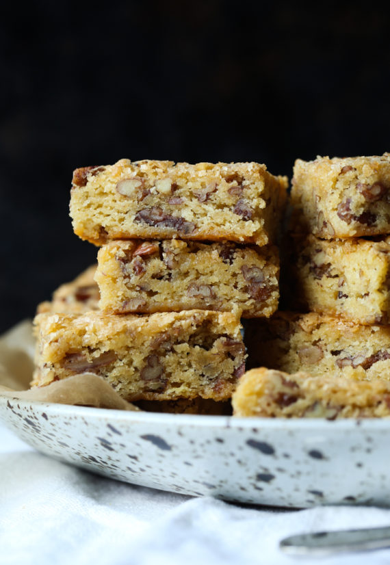 SOUTHERN PECAN BREAD