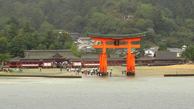 人文研究見聞録：厳島神社（嚴島神社） ［広島県］