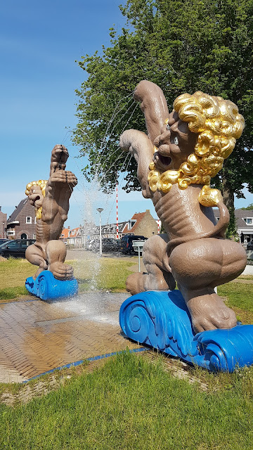 Workum – Der Brunnen „Die wüsten Löwen von Workum“