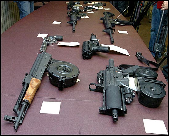T.I AND HIS DAMN GUN COLLECTION