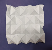 diagrama plegado teselación simple waterbomb origami