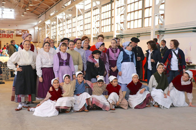 Comida y romería populares de Lutxana