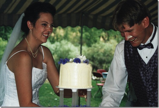 2001-07-14 Cake000037