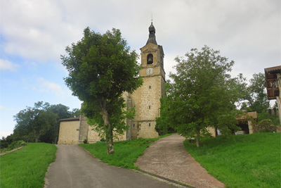 Iglesia de la Natividad de Nuestra Señora (Ntra. Sra. del Rosario), inicio del recorrido