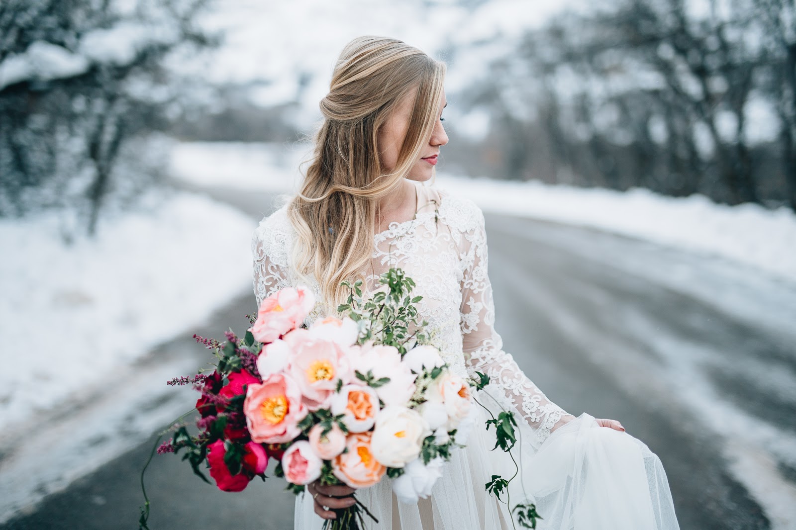 Winter Wonderland Utah Wedding Photographer Alice Shoots People