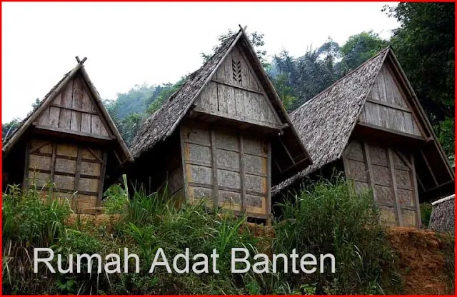 Gambar Rumah Adat Banten tampak dari belakang