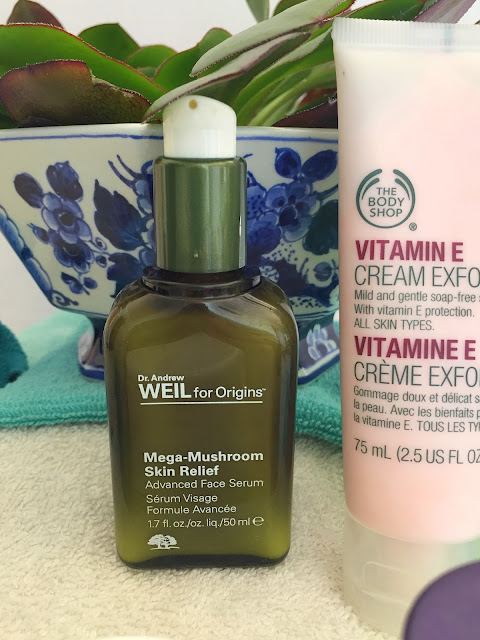  Origins Mega mushroom skin relief