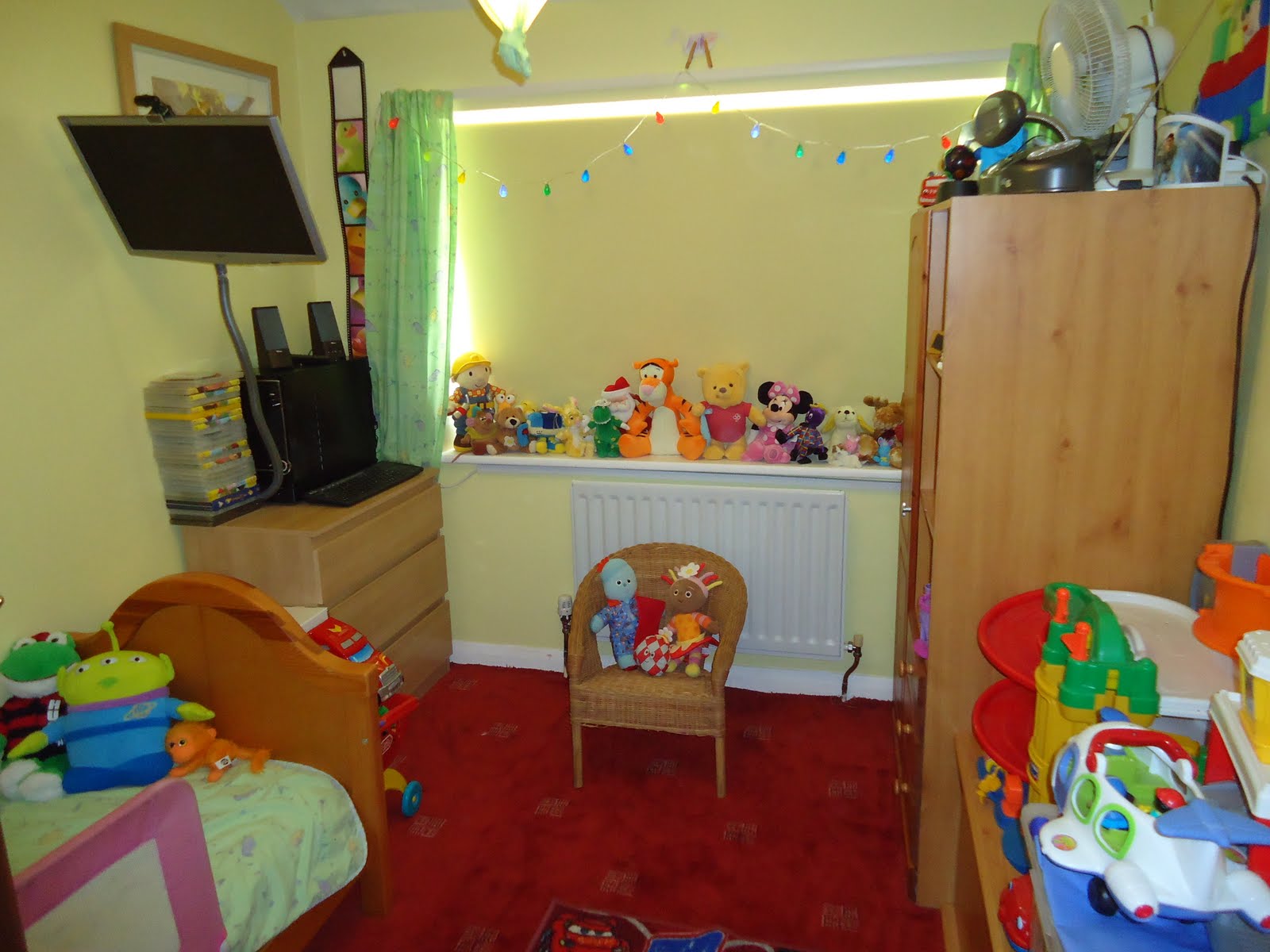 A Mothers Ramblings: Making Chores Fun - Cleaning A Bedroom
