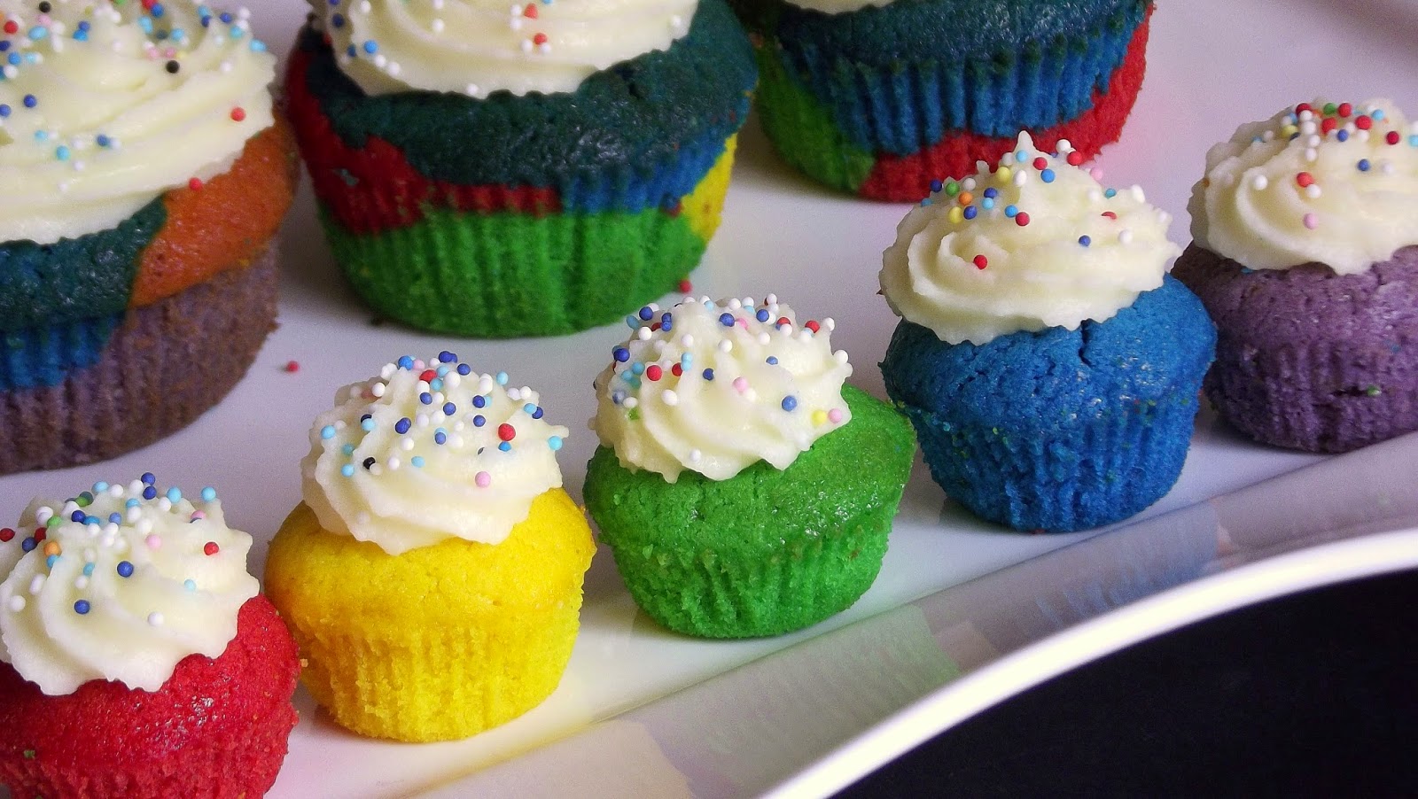 Backen kann Jeder!: Bunte Regenbogenmuffins