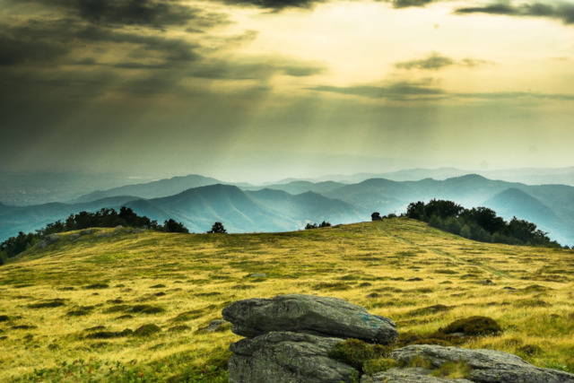 mountain-sunset-romania-top-hill