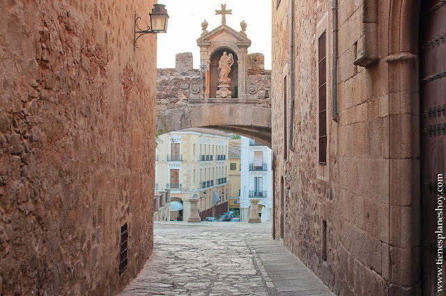 Arco de la Estrella Caceres