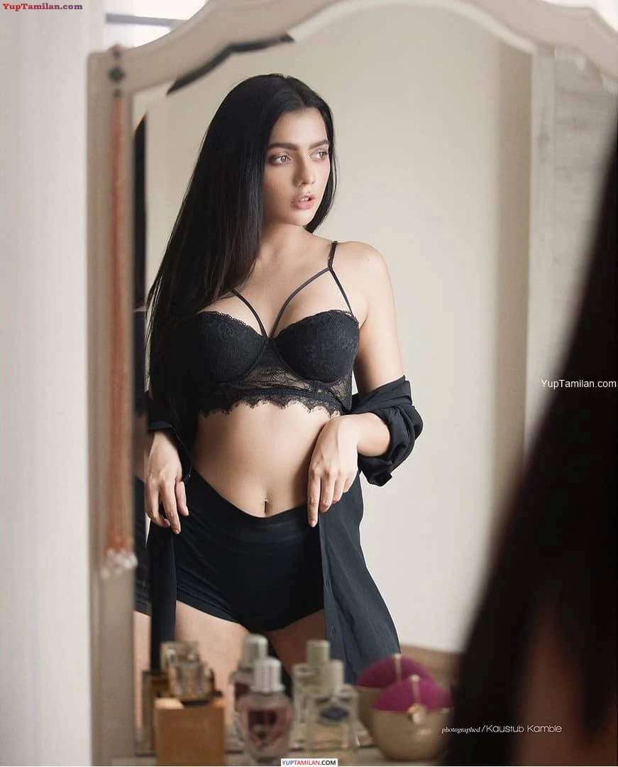 Ruhi Singh Sexy Bikini Photos - Lingerie, Bra Pics