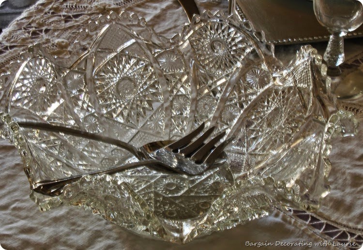 Valentines Tablescape-Bargain Decorating with Laurie