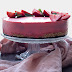 Tarta mousse de fresa sin lactosa y sin horno | 11º Aniversario del blog