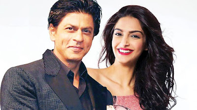 sonam kapoor with king khan of Bollywood