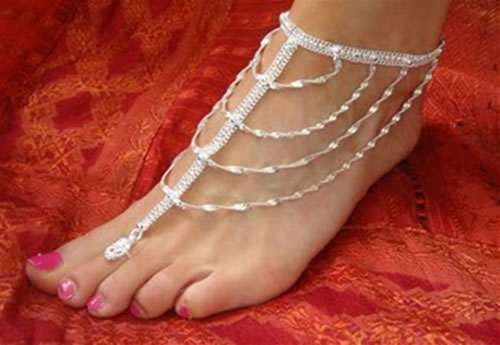 Beautiful Silvertone Anklet