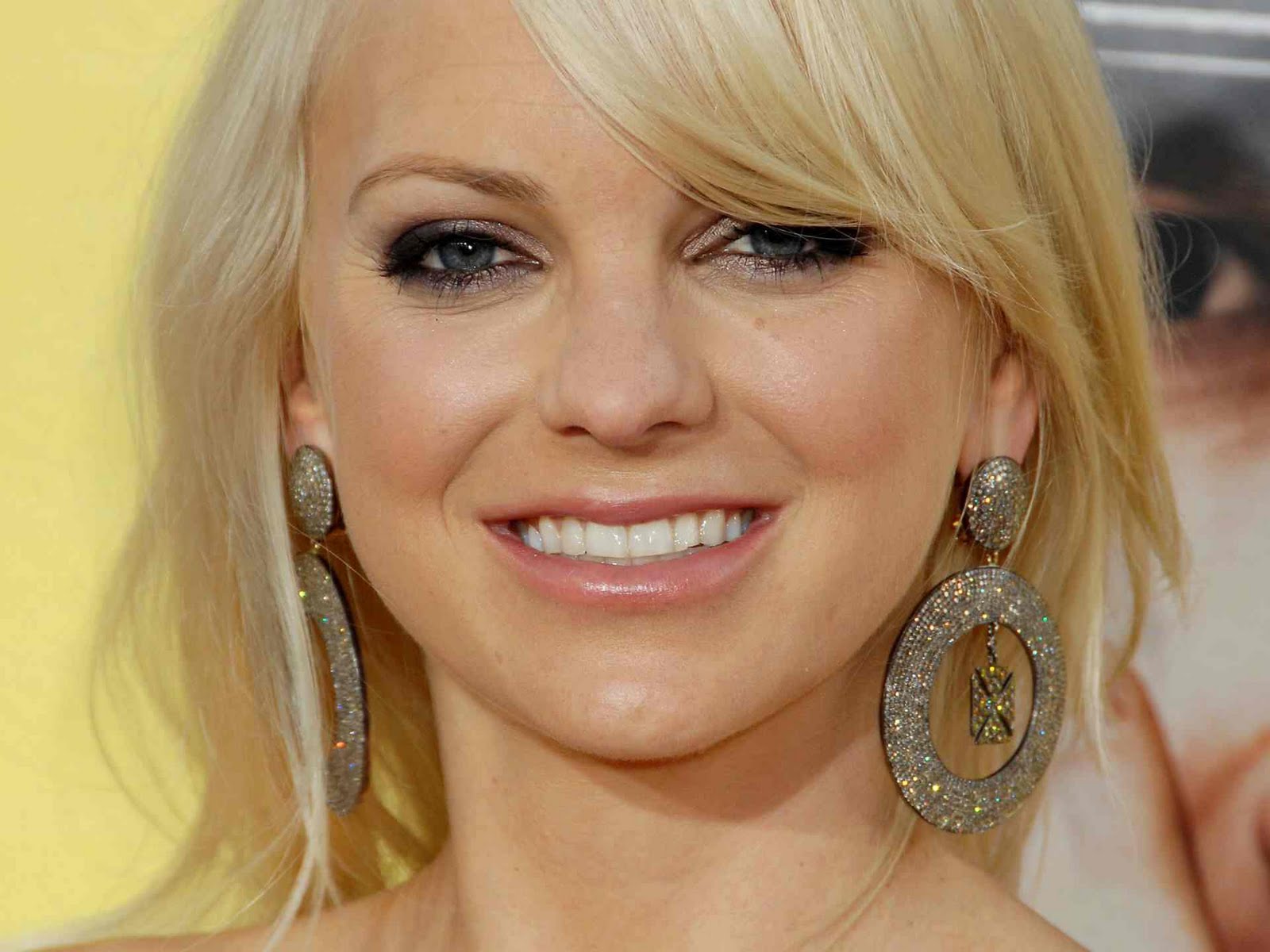 Anna Faris - Picture Colection