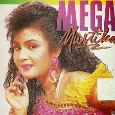  Lirik Lagu Dangdut  Bukan Yang Pertama Mega Mustika 