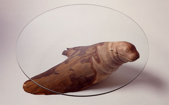 Stunning Coffee Tables That Portray 'Floating' Animals