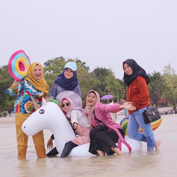 0813-7808-8585 Wisata City Tour Batam Promotion Pantai Elyora Jembatan 6 Galang Kepri