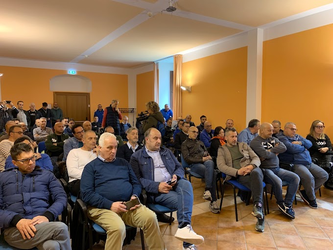 Stellantis, Fim Uilm Fismic Uglm: «Serve chiarezza sul futuro di Melfi, non ci fermeremo fino a quando non avremo risposte»