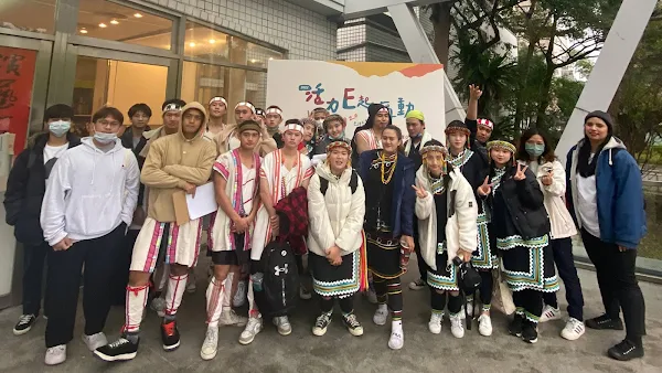 ▲大葉大學原住民族資源中心帶領學生到台北參賽。（記者林明佑翻攝）