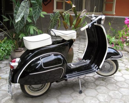 Foto modifikasi vespa matic antik airbrush aneh super 