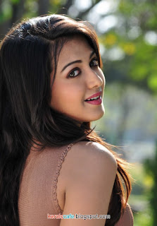 Catherine Tresa Latest hot Stills