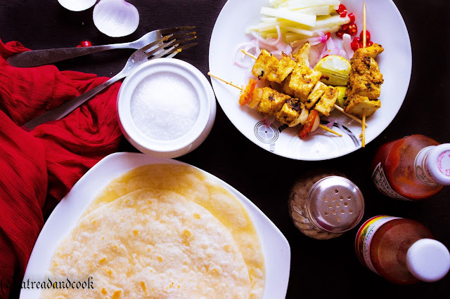 how to make paneer tikka kathi roll