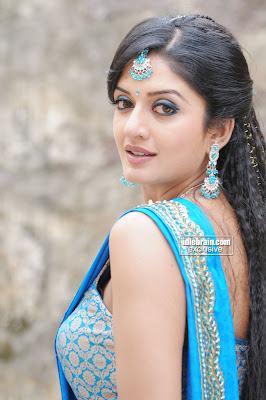 Actress Desi VIMALA RAMEN HOT Pics In Seductive Saree