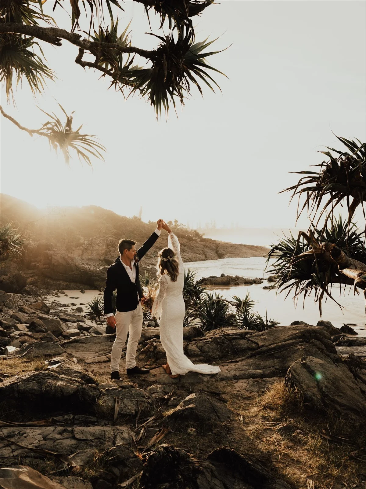 bird and boy photography beach wedding grace loves lace florals