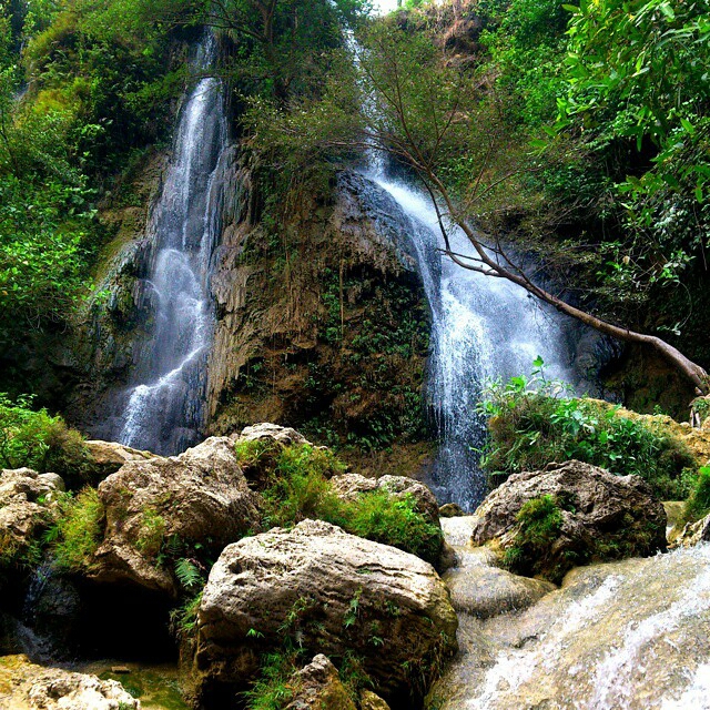 Pesona Wisata Air Terjun Sri Gethuk - Gunungkidul